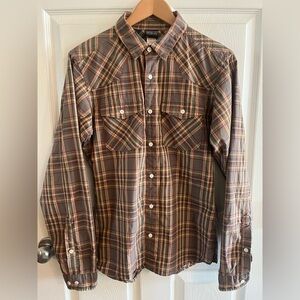 Men’s Patagonia Button Down Long Sleeve | Size Small